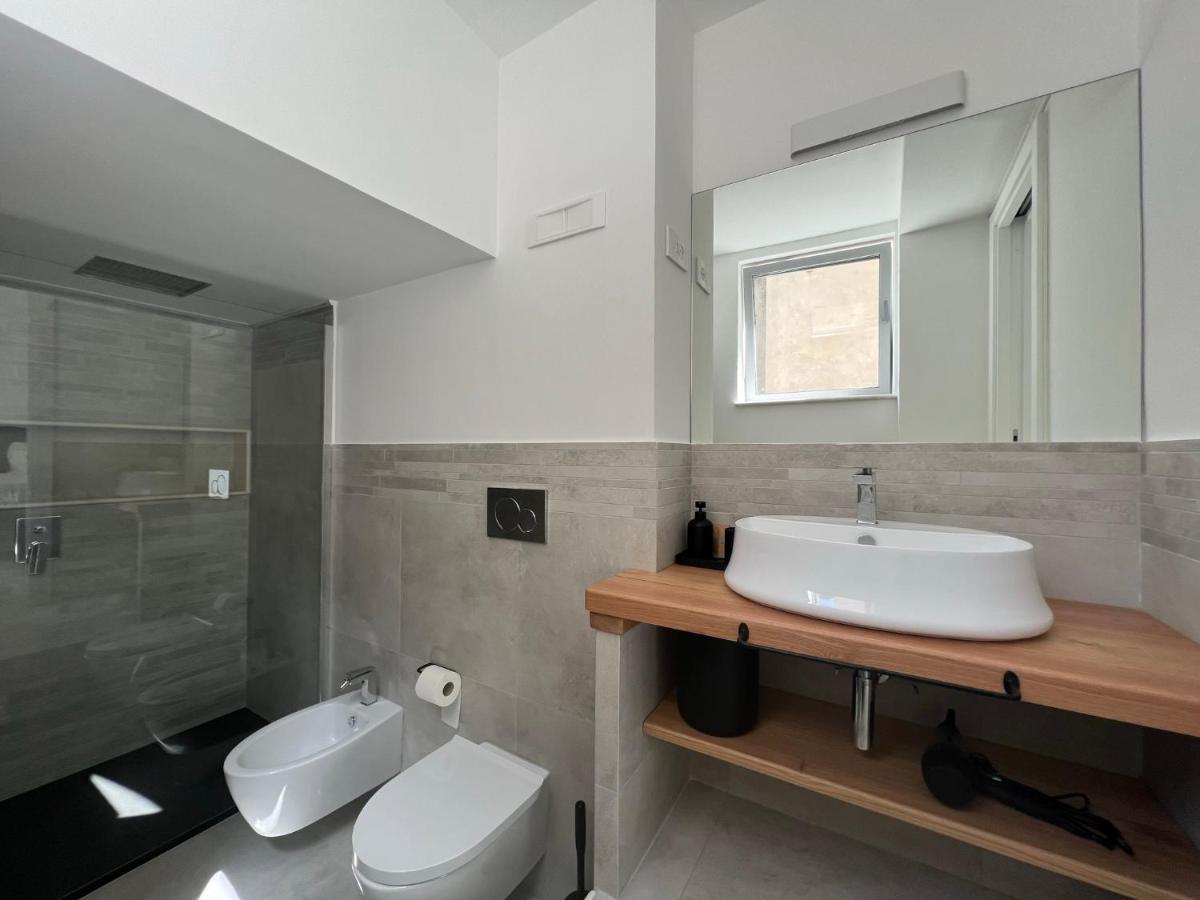Amami B&B อนากาปรี ภายนอก รูปภาพ