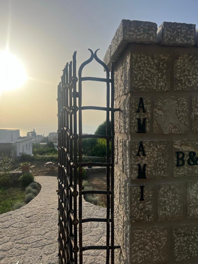 Amami B&B อนากาปรี ภายนอก รูปภาพ